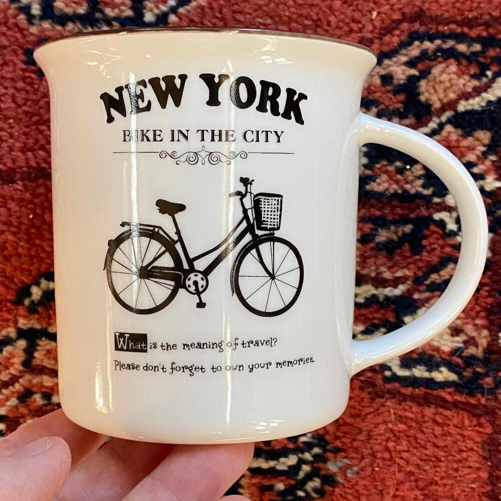 New‎ York Bike in the City Cruiser Bicycle Ivory Porcelain Coffee Mug NICE